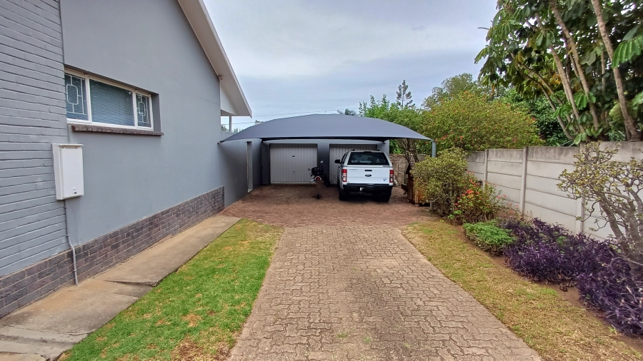 4 Bedroom Property for Sale in Vanes Estate Eastern Cape
